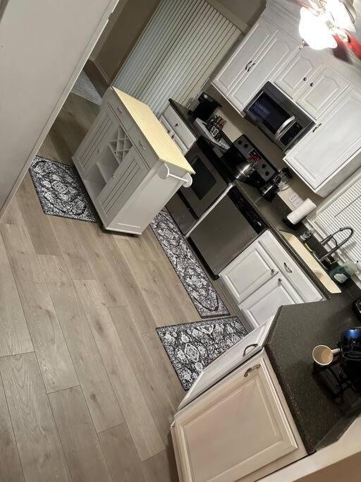 Cheerful 3-Bedroom 3Bath With Fire Pit And Patio Hampton Eksteriør billede